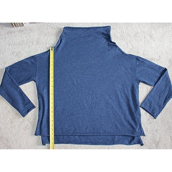 Nike Yoga - Women’s Brushed Fleece Long Sleeve Funnel Top in Blue, size Medium - Picture 8 of 9